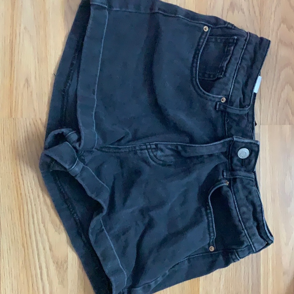 PacSun black shorts